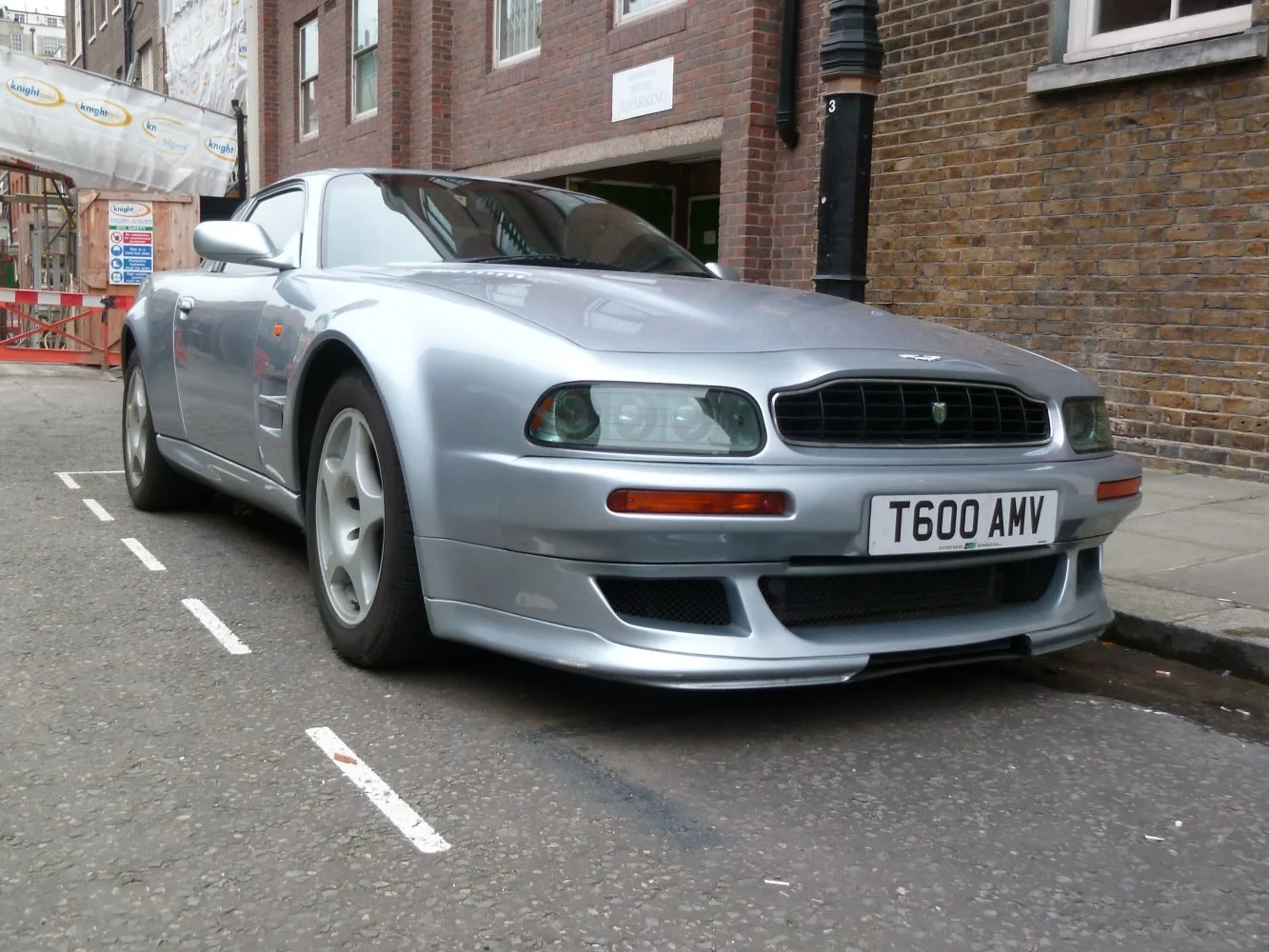 V8 Vantage (II) imagine reprezentativă