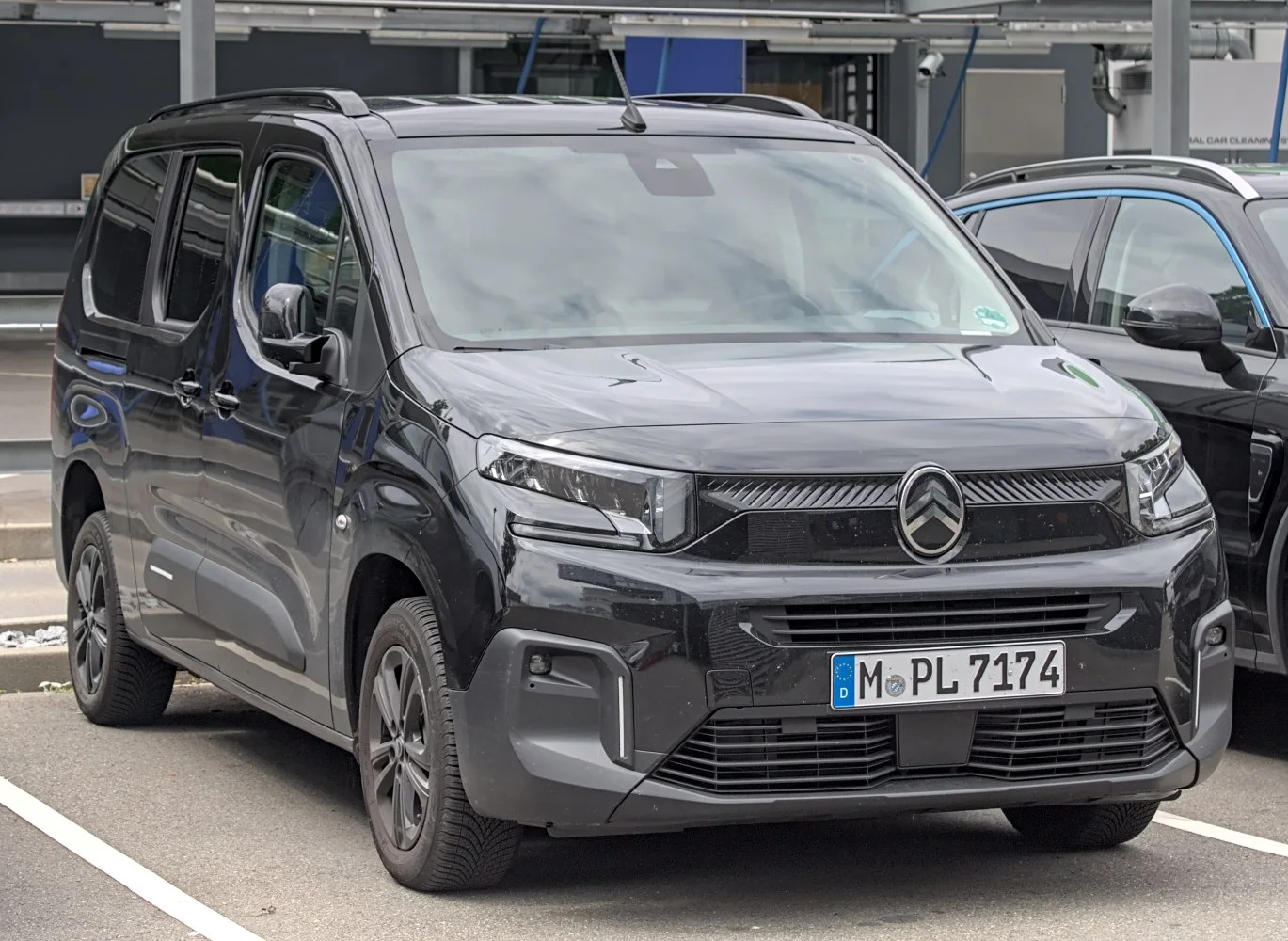 Berlingo III XL (Phase II, facelift 2024) imagine reprezentativă