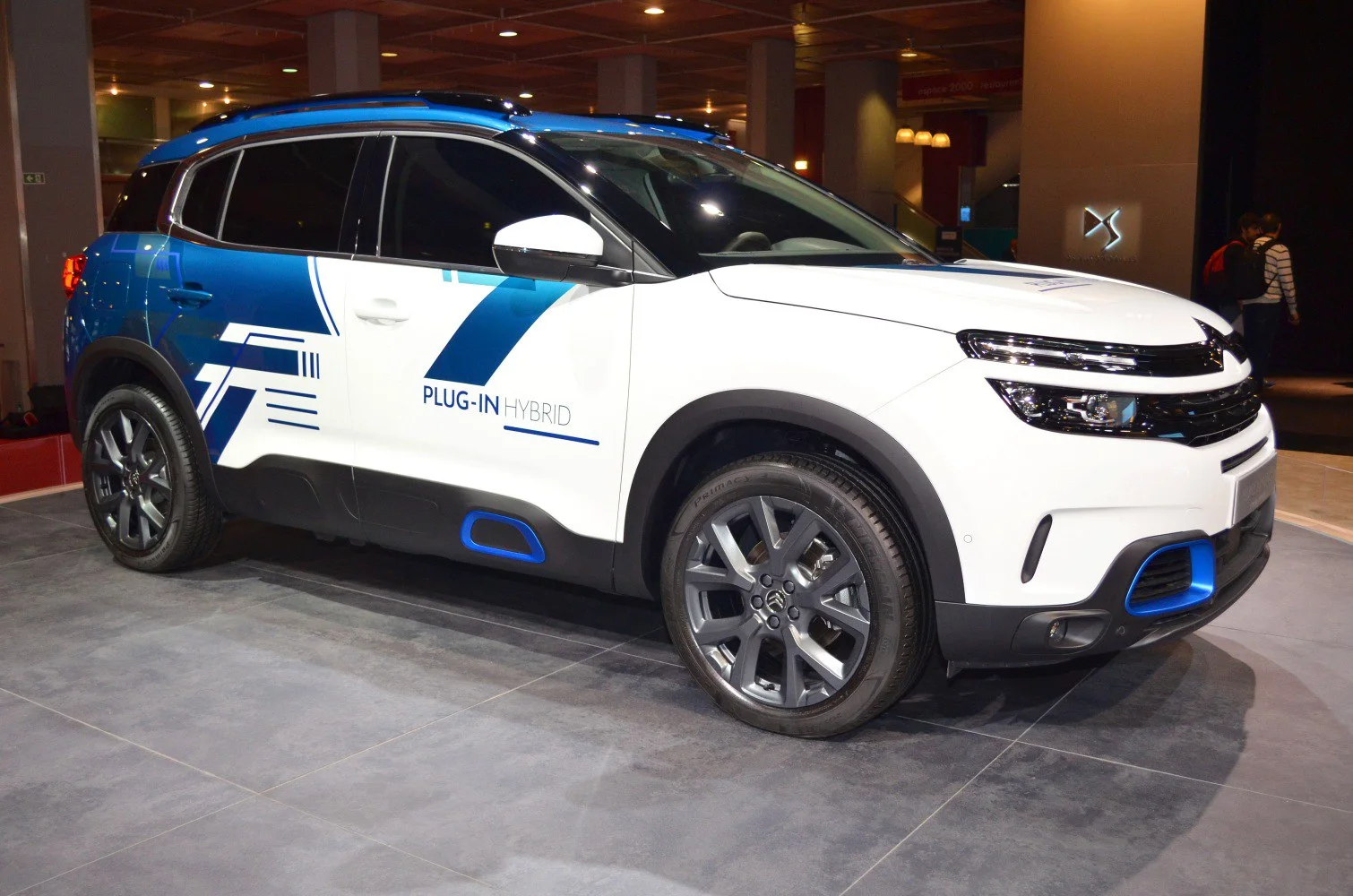 C5 Aircross Plug-in Hybrid Concept imagine reprezentativă