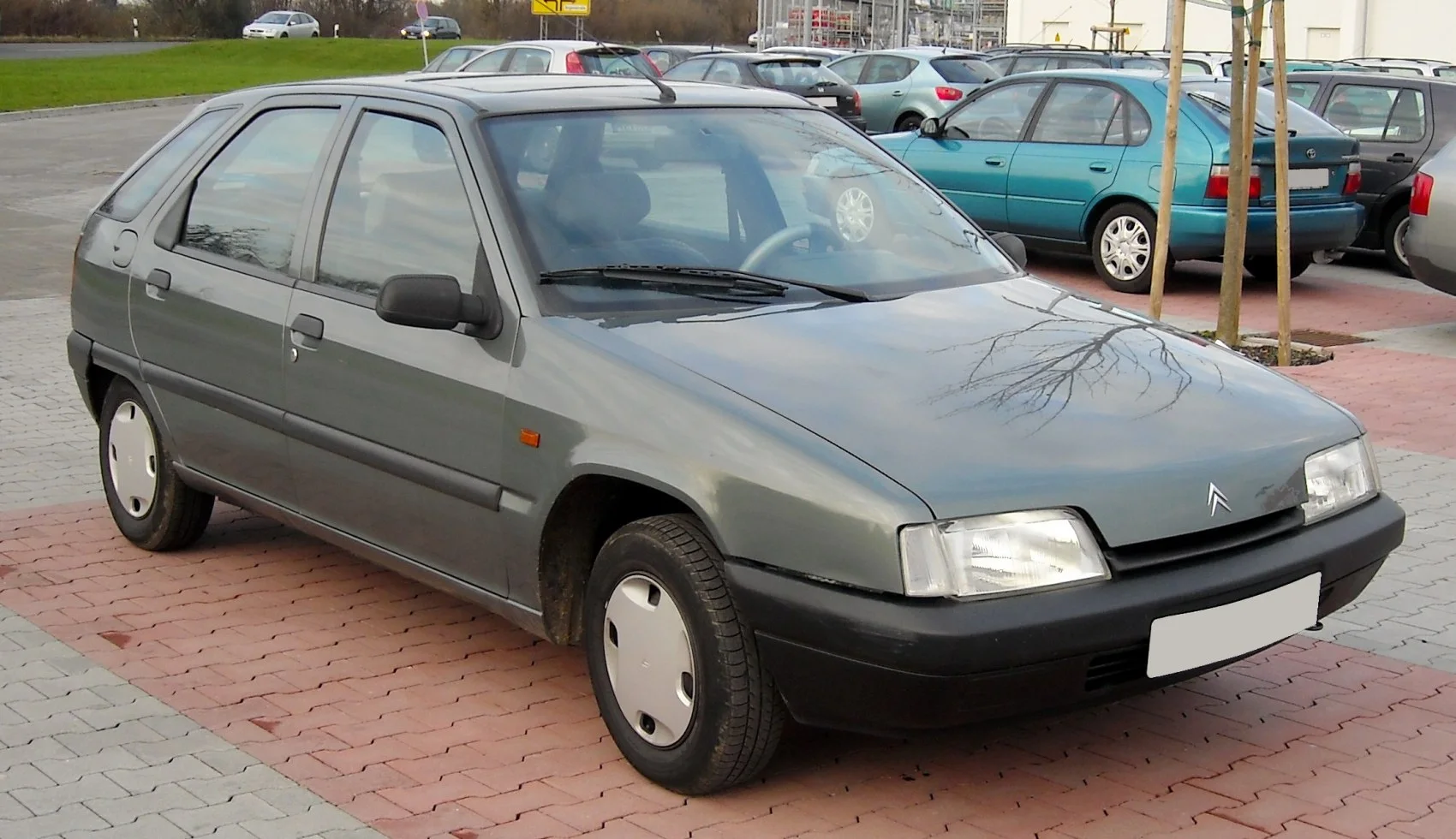 ZX (N2, Phase I) 5-door imagine reprezentativă